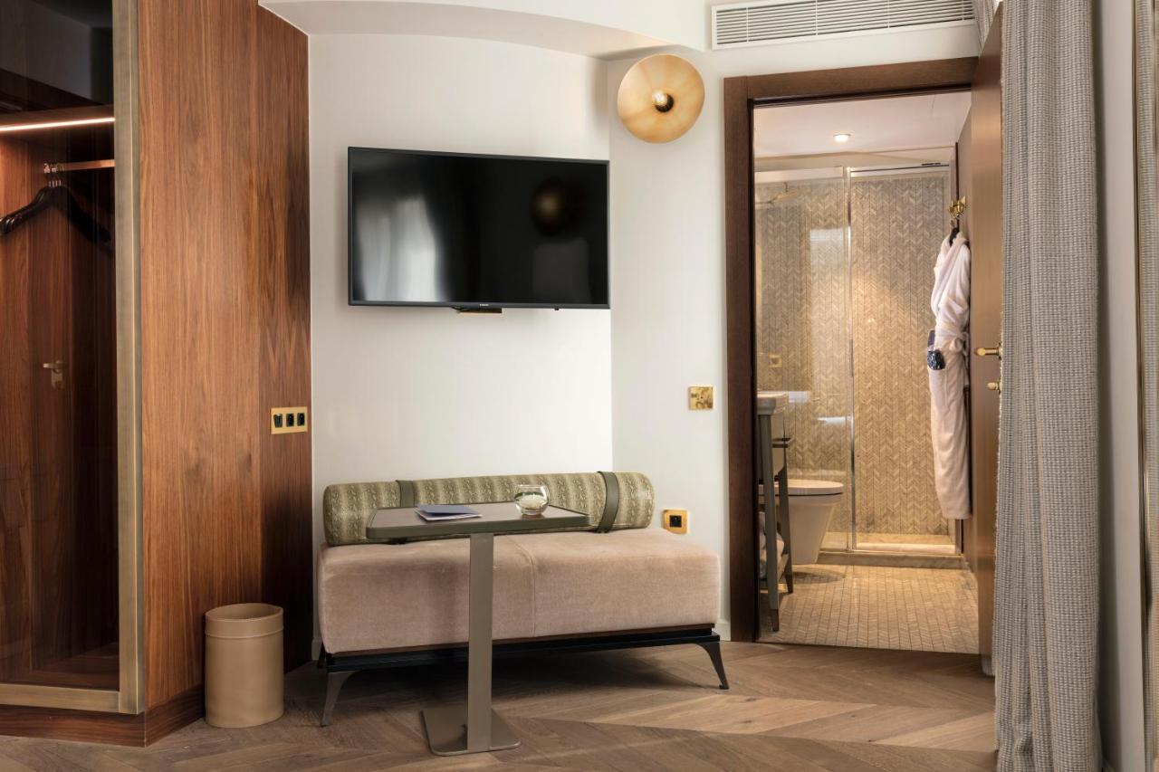 Maison Breguet Paryż Zewnętrze zdjęcie A room at the hotel